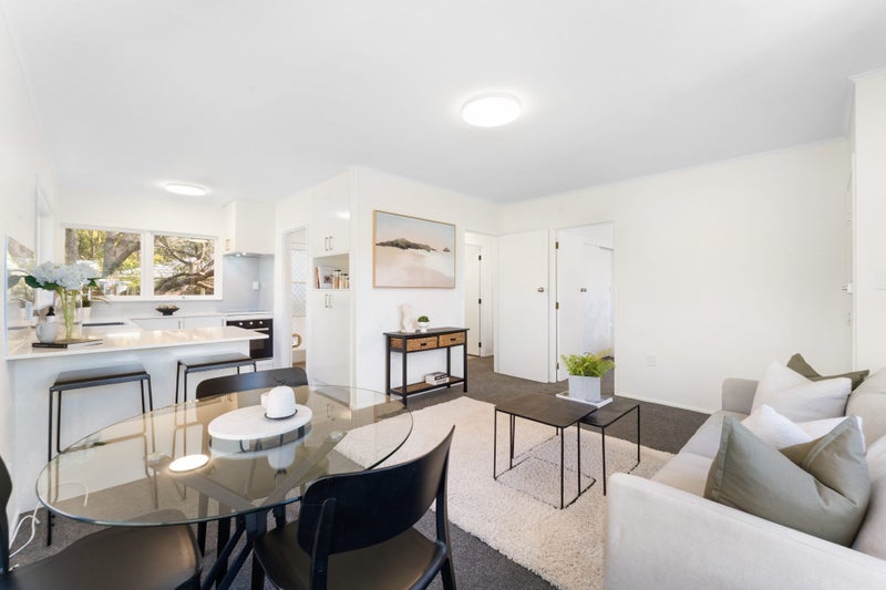 2/14 Kapiti Place, Sunnynook, Auckland - Carousel 2