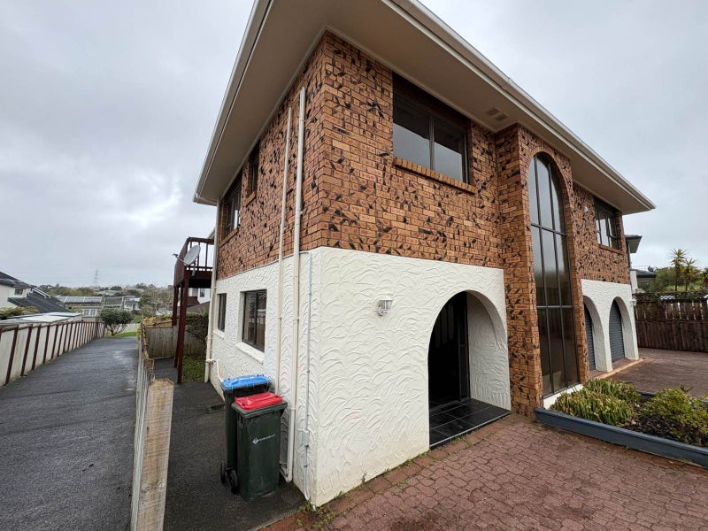 80 Halsey Drive, Lynfield, Auckland - Carousel 23