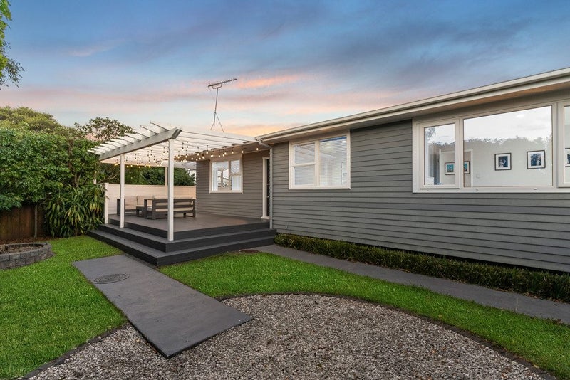 29 Sylvia Road, Hillcrest, Auckland - Carousel 1