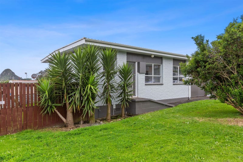 12B Norwich Avenue, Spotswood, New Plymouth - Carousel 1