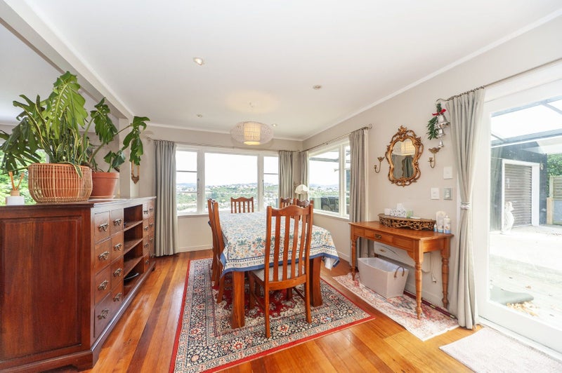 49 Nevay Road, Miramar, Wellington - Carousel 2