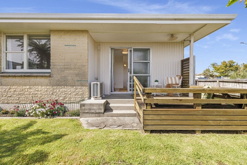 7 Linklater Avenue, Bellevue, Tauranga - Carousel 2