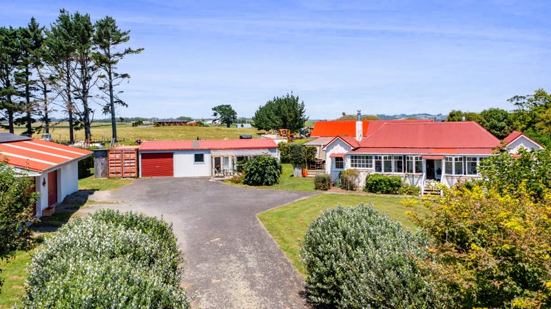 31 Waipapa Road, Waitara, Waitara - Carousel 1