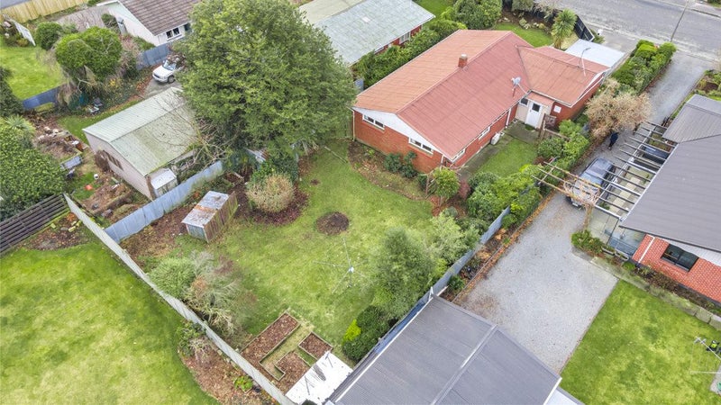 17 Queens Drive, Allenton, Ashburton - Carousel 19