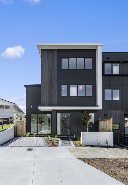 22 Wendover Road, Glendowie, Auckland - Carousel 1