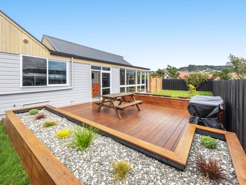 157 Rongotai Road, Kilbirnie, Wellington - Carousel 1