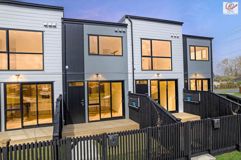 1C Hokianga Street, Mangere East, Auckland - Carousel 1