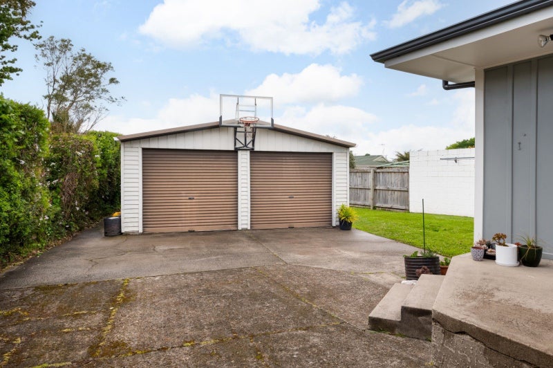 24 Portal Crescent, Beerescourt, Hamilton - Carousel 17