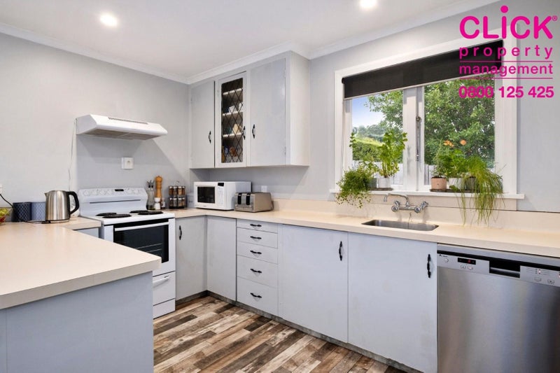 348 Kenmure Road, Kenmure, Dunedin - Carousel 1