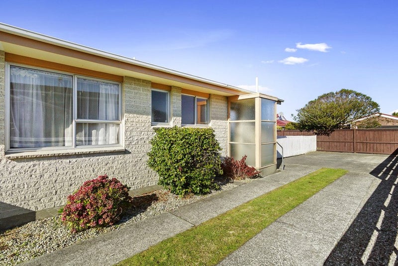 19B Reese Jones Grove, Maungaraki, Lower Hutt - Carousel 1