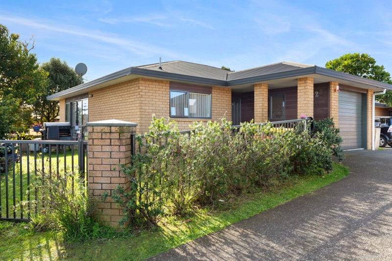 2 Morewood Lane, Favona, Auckland - Carousel 1