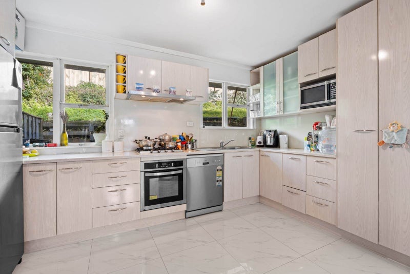 5/2A Ewenson Avenue, Ellerslie, Auckland - Carousel 1