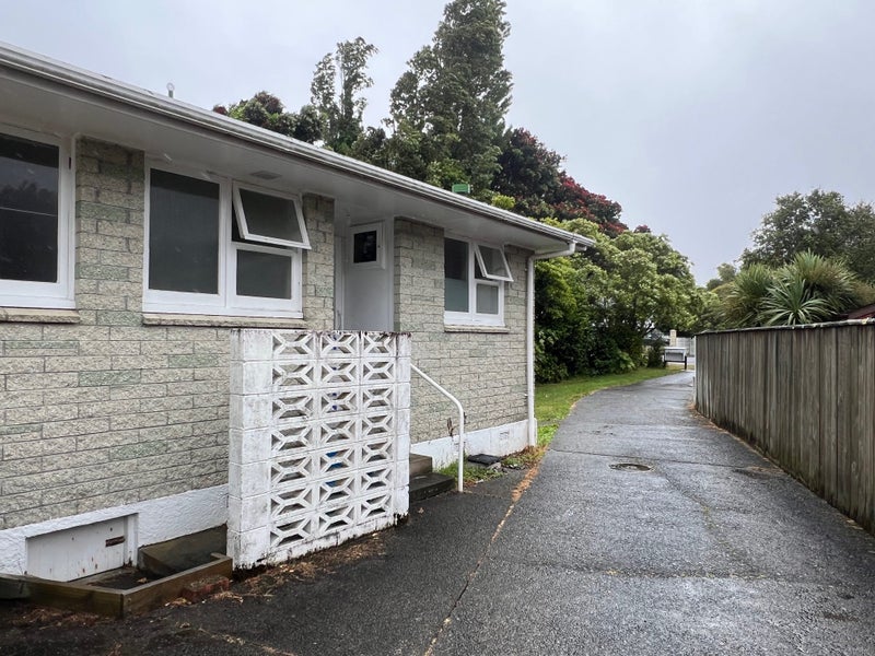 1/23 Wai-Iti Crescent, Woburn, Lower Hutt - Carousel 17