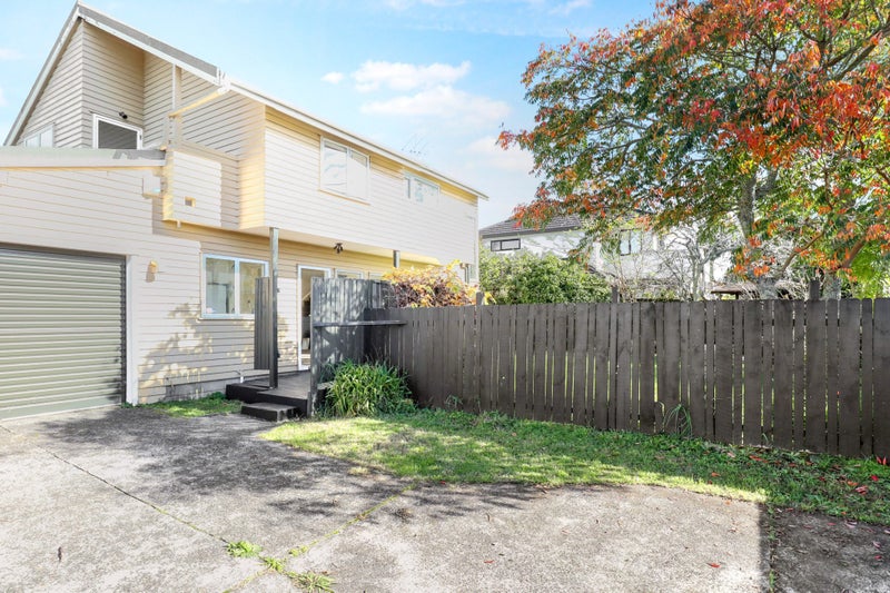 2/1567 Great North Road, Waterview, Auckland - Carousel 1