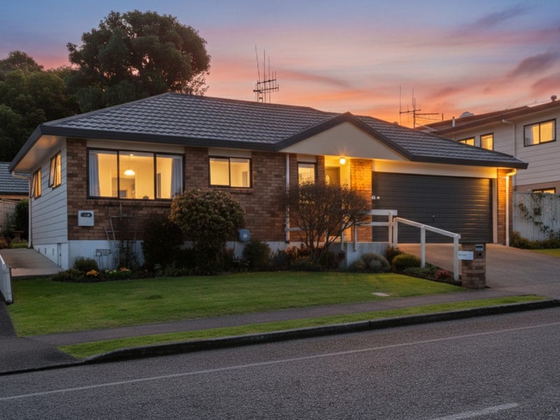 4A Braintree Street, Te Kamo, Whangarei - Carousel 1