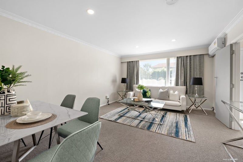 2B Cheriton Road, Mellons Bay, Auckland - Carousel 1