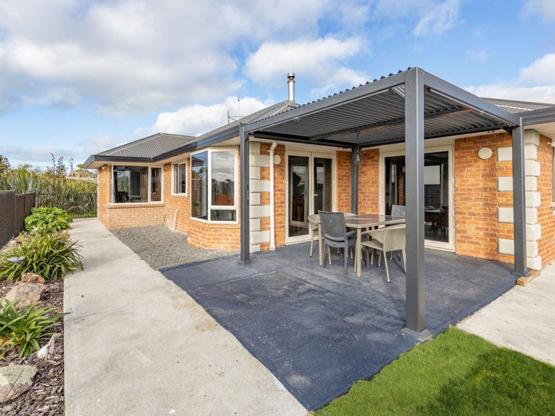 28 Brightstone Crescent, Aranui, Christchurch - Carousel 1