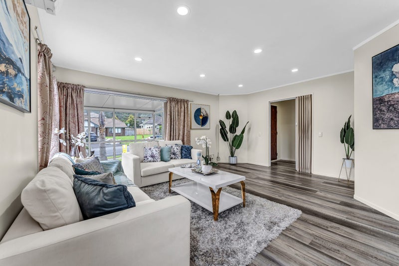 46 Golfland Drive, Golflands, Auckland - Carousel 2