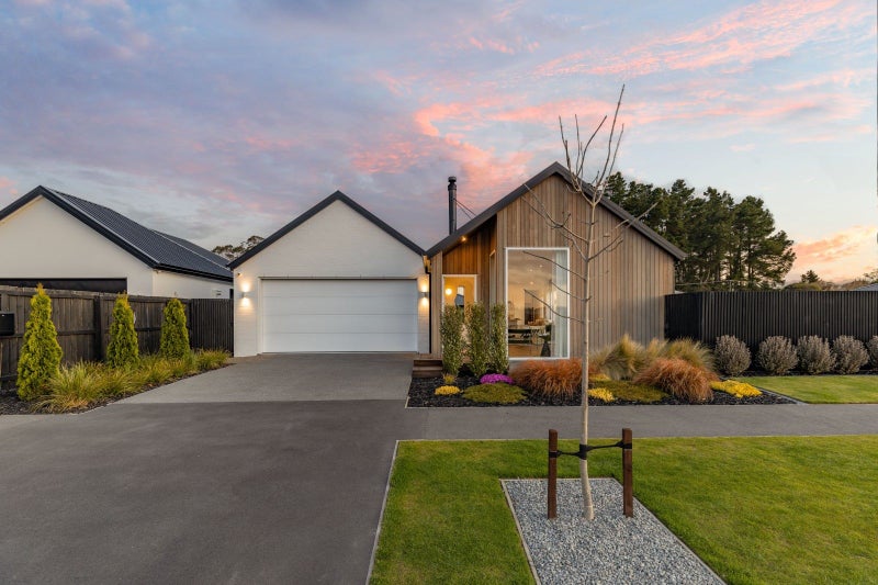 172 Georgina Street, Marshland, Christchurch - Carousel 1