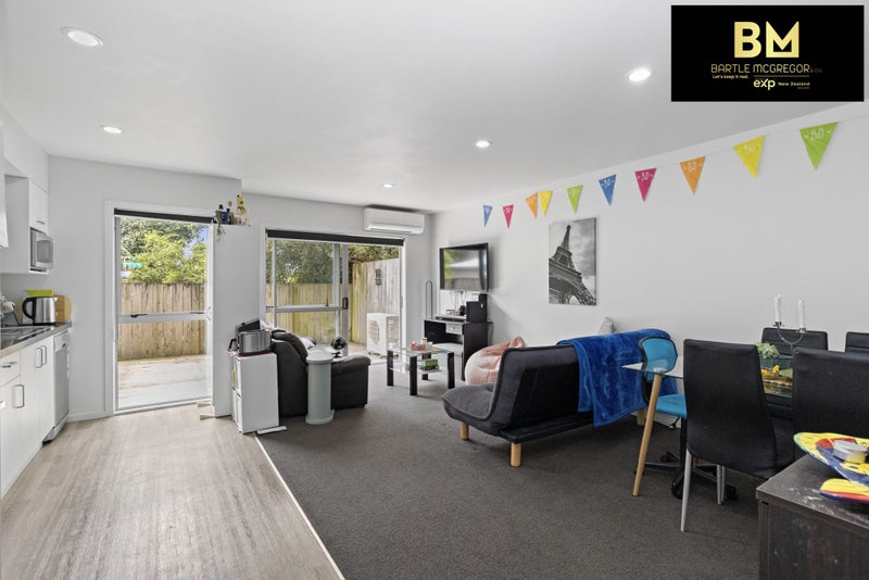 15/100 Knighton Road, Hillcrest, Hamilton - Carousel 2