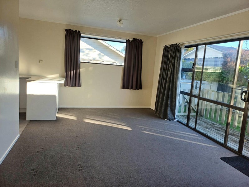 2/17B Wainui Street, The Wood, Nelson - Carousel 2