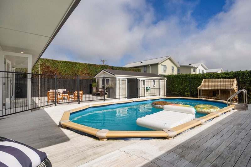 22 Parkdale Road, Mount Albert, Auckland - Carousel 2