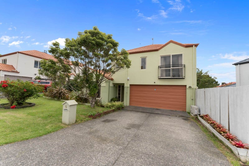 5 Dainton Place, New Lynn, Auckland - Carousel 12
