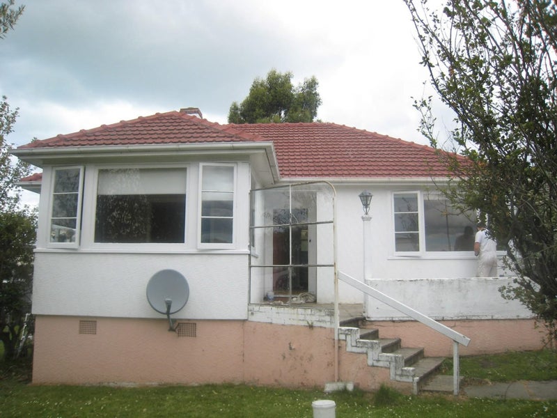 2 Macdonald Street, Waimataitai, Timaru - Carousel 1