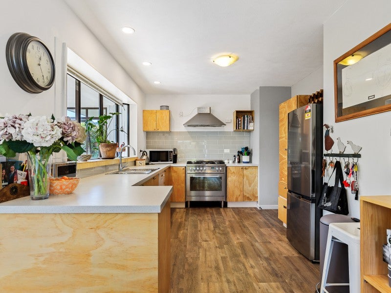 15 Waiau Street, Cracroft, Christchurch - Carousel 2