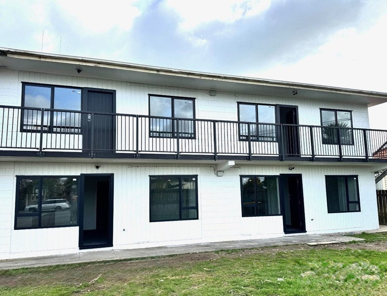 1C Cameron Road, Hamilton East, Hamilton - Carousel 2