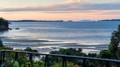 124 Pah Road, Cockle Bay, Auckland - Carousel 1