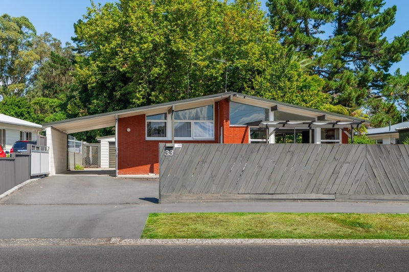 33 Fitzroy Avenue, Fitzroy, Hamilton - Carousel 2