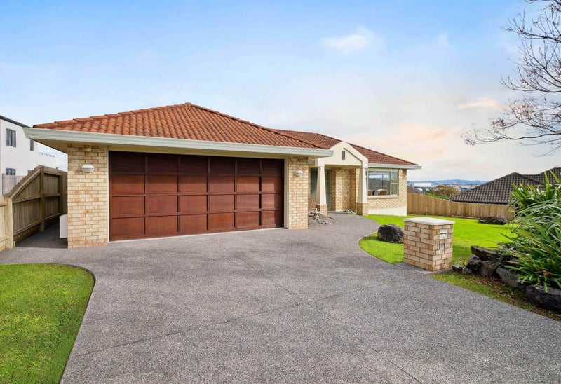 11 Conacher Close, East Tamaki Heights, Auckland - Carousel 2