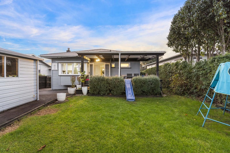 466 Sandringham Road, Sandringham, Auckland - Carousel 2