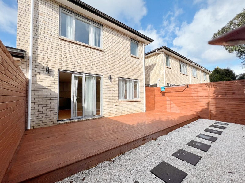 171B Forrest Hill Road, Forrest Hill, Auckland - Carousel 2