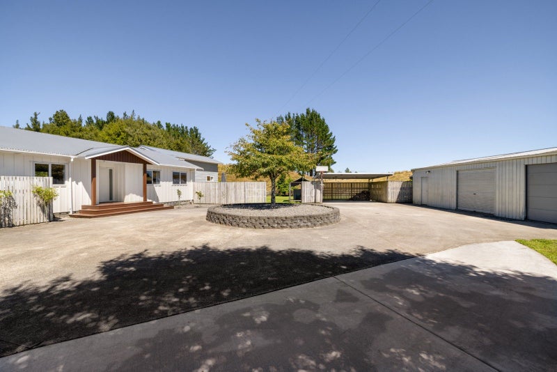 1095 Taumata Road, Tauranga - Carousel 50