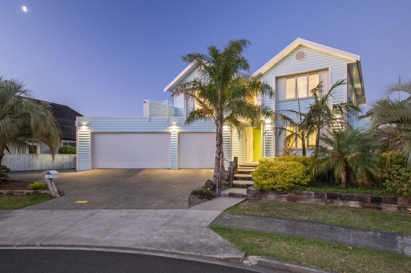 34 Oceania Place, Mellons Bay, Auckland - Carousel 2