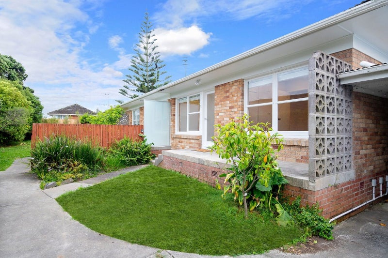2/31 Dominion Street, Takapuna, Auckland - Carousel 2