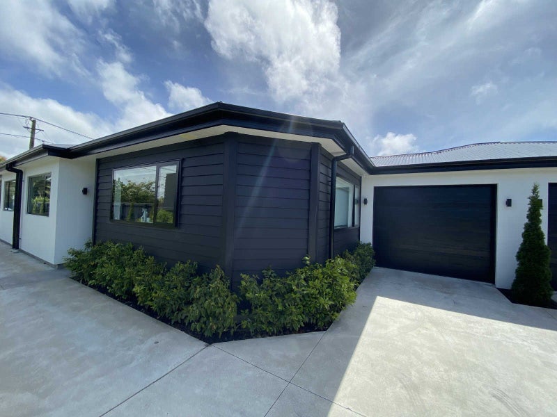2/98 Hills Road, Edgeware, Christchurch - Carousel 1