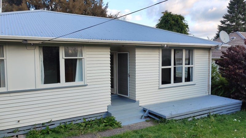 186 Sunset Road, Mangakakahi, Rotorua - Carousel 1