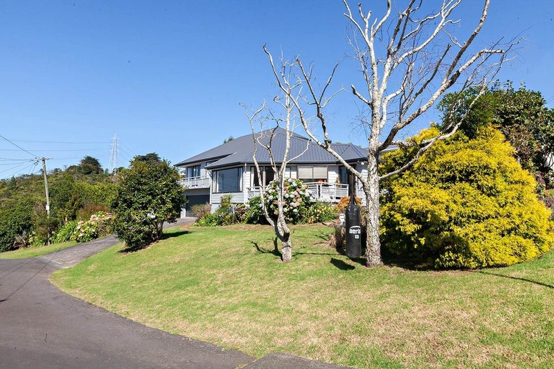 1B Hoskins Avenue, Hillsborough, Auckland - Carousel 20