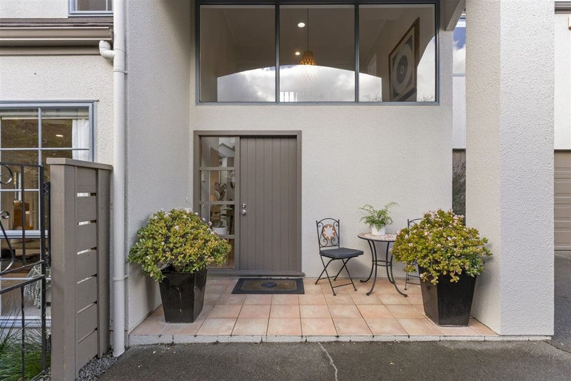 31 Oakwood Grove, Eastern Beach, Auckland - Carousel 2