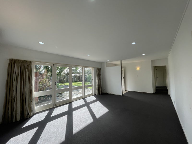 43 Meadway, Sunnyhills, Auckland - Carousel 2
