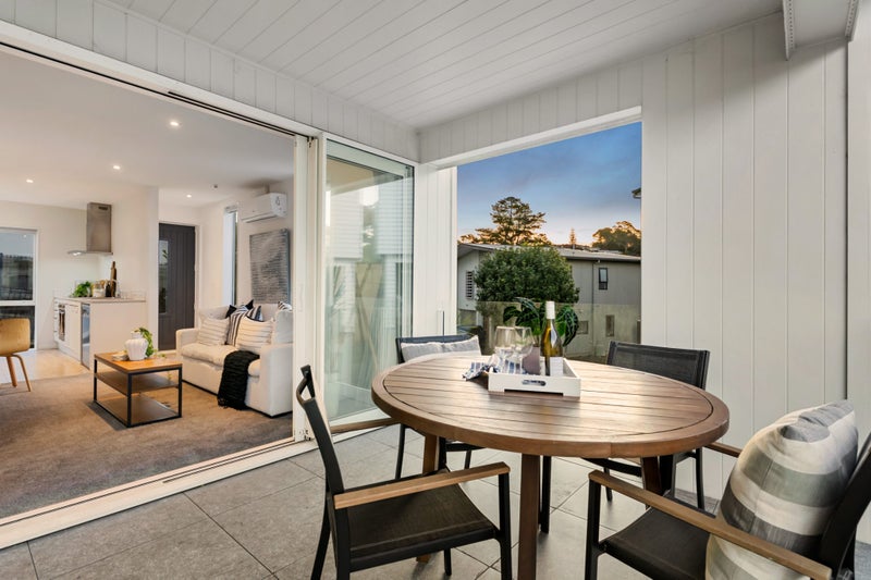 84 Makamaka Lane, Albany Heights, Auckland - Carousel 1