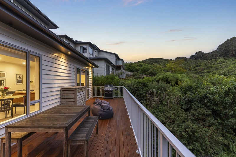 76A Makara Road, Karori, Wellington - Carousel 2