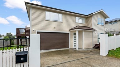 1D Daytona Road, Henderson, Auckland - Carousel 1