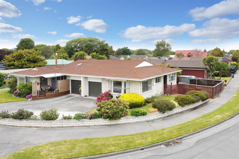 1 Fernbrook Place, Mairehau, Christchurch - Carousel 2