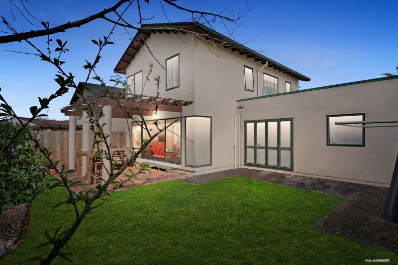 3/17 Riverview Road, Panmure, Auckland - Carousel 2