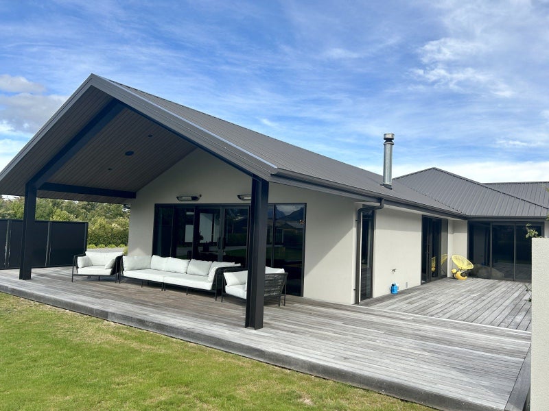 5 Old Racecourse Road, Albert Town, Wanaka - Carousel 2