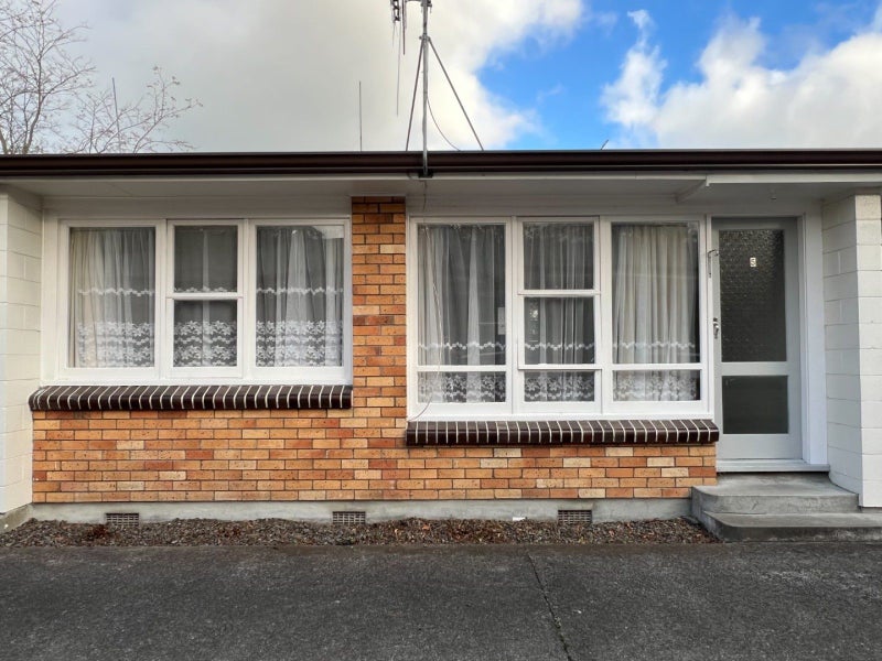 123 Fitzherbert Avenue, West End, Palmerston North - Carousel 1